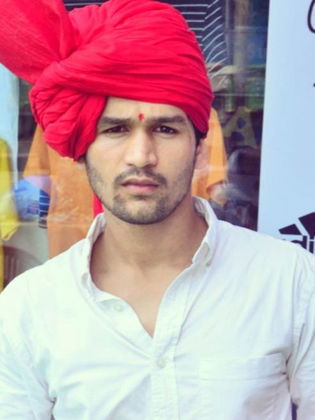rohit bAchi